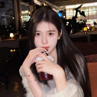 鲁卜哈利沙漠:非洲的女人